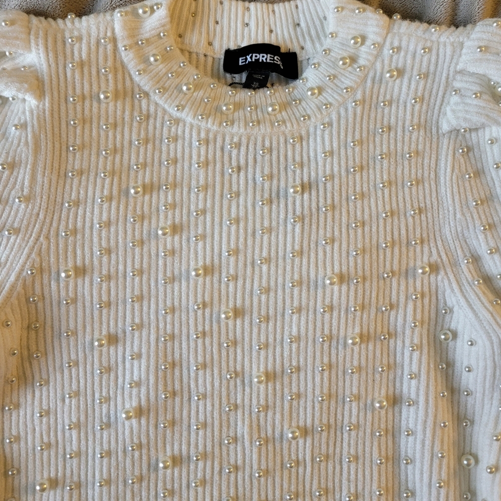 EXPRESS White Sweater